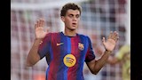 "هدف صامت لحمزة وسيطرة للبارسا".. ملخص شوط الأهلي وبرشلونة الأول المثير في كأس خوان جامبر