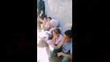 أبناء بسمة الأربعة يقرأون القرآن أمام قبرها