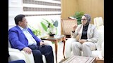 محافظ الوادي الجديد تلتقي وفد مستثمرين من الصين