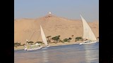 رحلات المراكب الشراعية وسط نهر النيل بأسوان