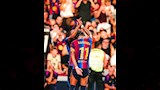 رافينيا ينشر صورته مع لامين من مباراة الأهلي وبرشلونة