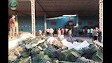 على مساحة 5 أفدنة.. حريق هائل بمصنع لتصدير البرتقال في منيا القمح - صور