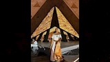 شاب في العشرينات من عمره.