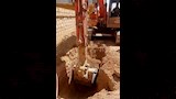 تسرب المياه أسفل منازل نجع السايح