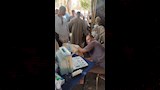 محافظ أسيوط تسليم 133 رأسًا من الأغنام والماعز لـ64 أسرة بالفتح لتحويل الدعم إلى مشروعات إنتاجية (3)