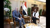 منال عوض تتابع تنفيذ مشروعات كيتشنر (1)