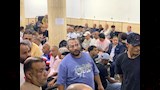 توافد المعزين على عزاء والدة حجازي متقال (3)