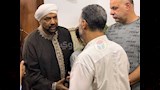 حجازي متقال يستقبل المعزين (2)