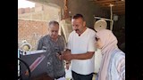 ضبط مصنع موتزاريلا داخل حظيرة مواشي بالفيوم (4)