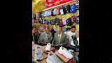 محافظ أسيوط يفتتح معرض «أهلاً مدارس» (2)