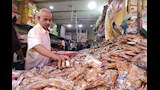 الغلاء يضرب حلاوة المولد والتجار يواجهون الركود بـالأحجام الميني (4)