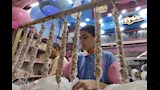 الغلاء يضرب حلاوة المولد والتجار يواجهون الركود بـالأحجام الميني (8)