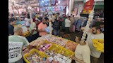 الغلاء يضرب حلاوة المولد والتجار يواجهون الركود بـالأحجام الميني (14)
