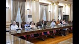 خلال الاجتماع