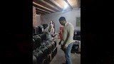ضبط كميات كبيرة من الدواجن والسكر والزيت (5)