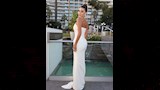 يارا السكري بفستان مكشوف الاكتاف