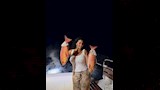 منة عرفة تستمتع بالإجازة