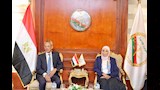 وزير شؤون المجالس النيابية يهنئ رئيسة النيابة الإدارية بمنصبها