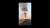 اشتعال السيارة بالكامل