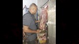 ضبط لحوم فاسدة في حملة رقابية (2)