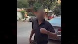 "فيديو الكلب والحجر".. الداخلية تفحص فيديو مشادة سيدة وشاب: "مصورتيش وهو بياكلني؟"
