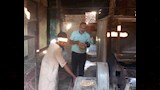 حملة للتأكد من وزن رغيف العيش (2)