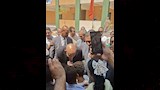 وزير التعليم يمازح طفلًا في افتتاح مدرسة ببنها (3)