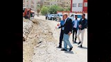 اعمل الحفر لانشا سور بدلا من السور المنهار
