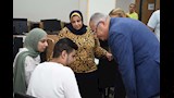 نائب رئيس عين شمس يتفقد معامل التنسيق الإلكتروني (3)