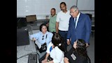 نائب رئيس عين شمس يتفقد معامل التنسيق الإلكتروني (2)