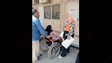 إنقاذ مُسنة بلا مأوى (8)