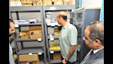 محافظ أسيوط يتابع ميدانيَا انتظام تقديم خدمات مبادرة 100 يوم صحة بوحدتي عرب مطير وعرب الأطاولة بالفتح (8)