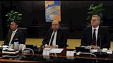 الاجتماع الأسبوعي للحكومة (3)