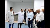 رئيس الوزراء يتفقد مستشفى رأس الحكمة (4)