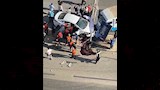 ملاكي تصطدم بميني باص وعمود إنارة في المقطم (5)
