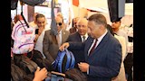 محافظ القليوبية يفتتح أول معارض أهلاً مدارس بشبرا الخيمة