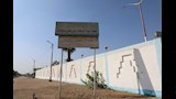 محافظ المنيا يتفقد محطة مياه سلطانة بشرق النيل