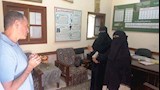 محافظ أسوان يتفقد مدارس نصر النوبة (1)
