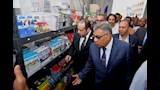 محافظ الدقهلية يفتتح معرض أهلا مدارس (15)