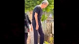 سيف ابو النجا في جنازة ابنته (2)