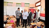 محافظ الفيوم يتابع انطلاق العام الدراسي الجديد (2)