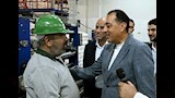 مدبولي يتفقد مصنع الشركة الوطنية للصناعات البلاستيكية (12)