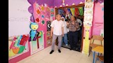 محافظ السويس يتفقد فصل دراسي 