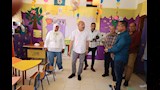 محافظ السويس يتفقد قاعة رياض الاطفال 