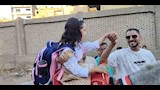 فرحة الاب بابنته