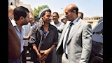 محافظ أسيوط يتفقد رصف شارع القاعات (17)_17