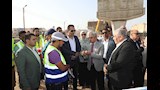 جولة محافظ بني سويف لمتابعة معدلات تنفيذ كوبري الشاملة (7)