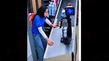 حقيقة فيديو بكاء كاشيرة في سوبر ماركت (2)