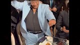 عبدالباسط حمودة يرقص في حفل زفاف نجل سعد الصغير (3)