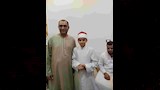 الشيخ محمد القلاجي يلتقط الصور مع المحبين_7